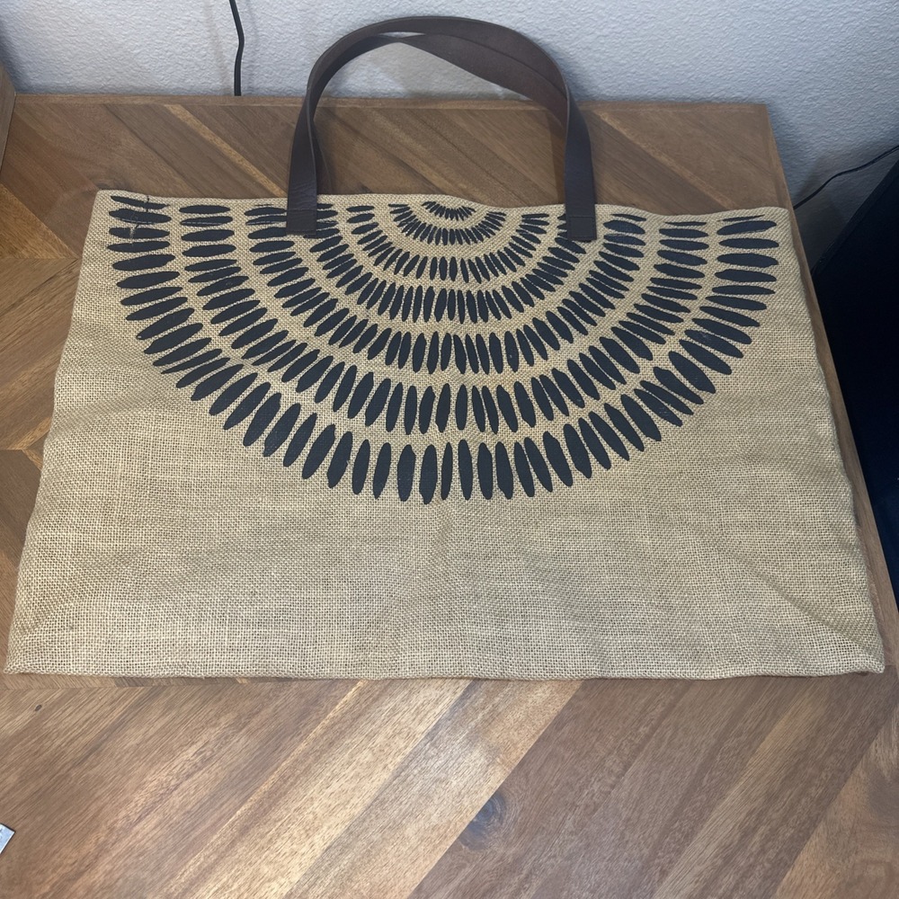 Revolve x‎ The Beach People Jute Tulum Bag in Natural Burlap Reusable Shopping